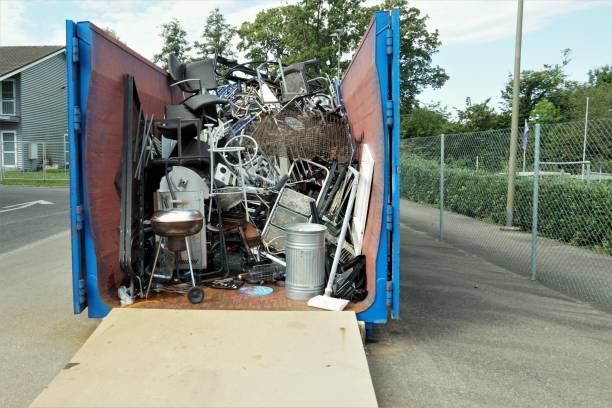 Best Garage Cleanout Services  in St Elmo, IL